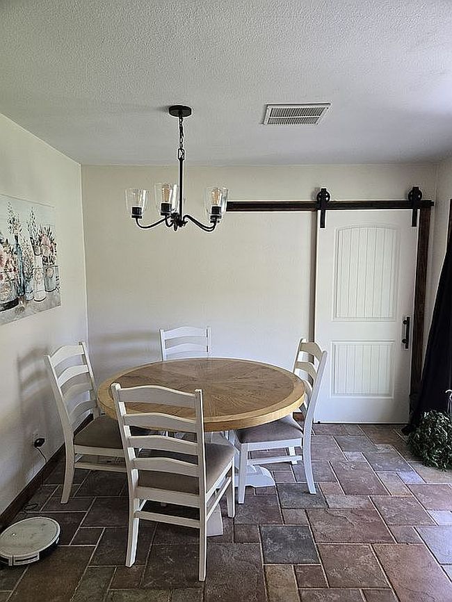 Photo of 370 Country Rd #3106, Kempner, TX