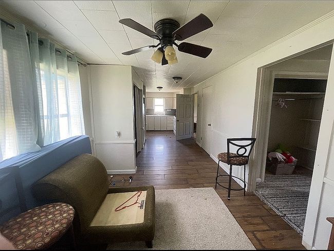 Photo of 5708 Harold St