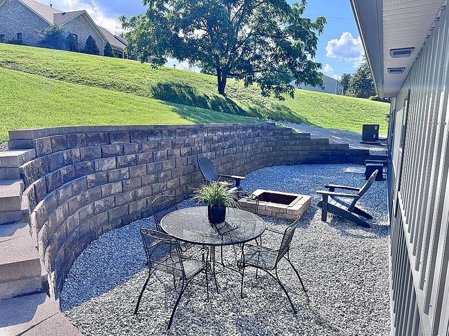 Photo of 11300 Harrison Ln, Fairdale, KY