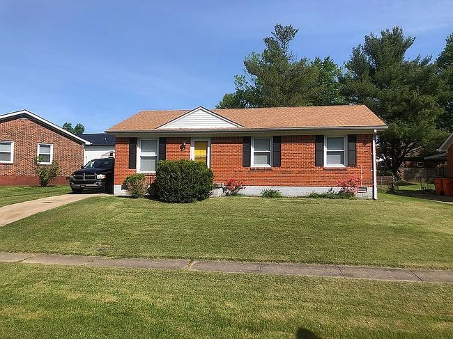 Additional photo 1 of property located at 88 W Airview Dr
