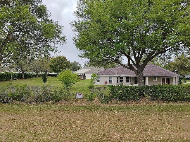 Image of 987 Princeton Dr