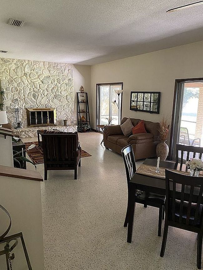 Image of 6849 Se 35th St