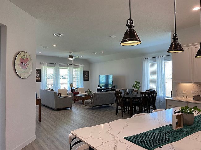 Preview of property located at 1700 Daylight Lake Dr