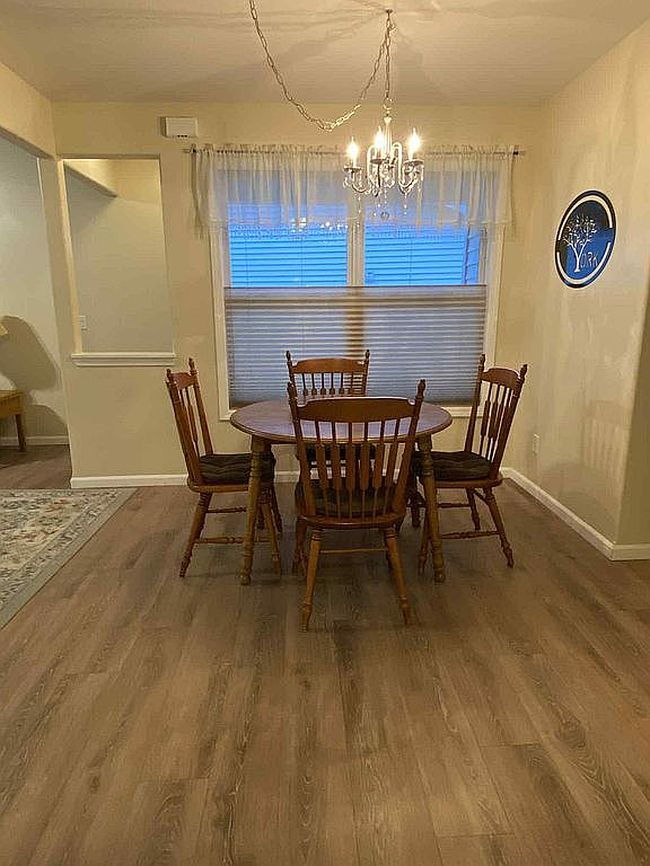 Additional photo 3 of property located at 1984 Dausha Ct