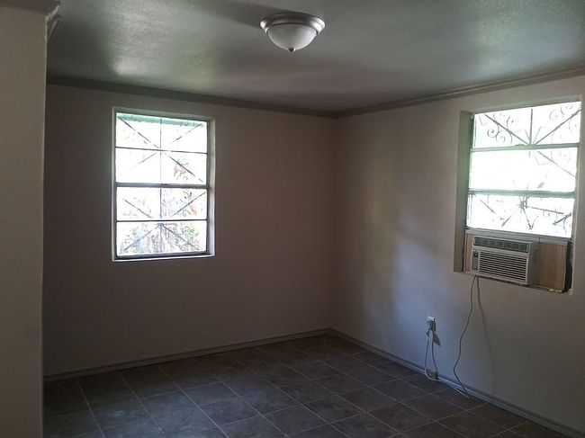 Image of 7213 S San Marcos St