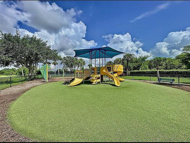 Photo of 8970 Stone Harbour Loop, Bradenton, FL