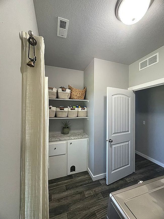 Photo of 6878 Ustick Rd, Nampa, ID