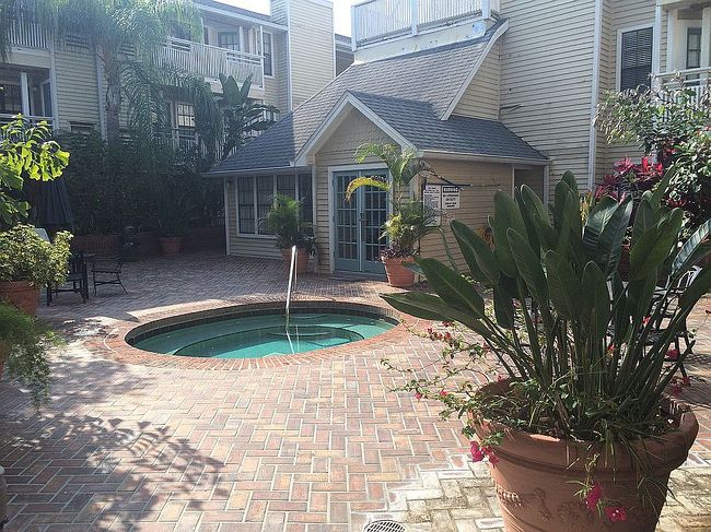 Image of 1000 W Horatio St Apt 129