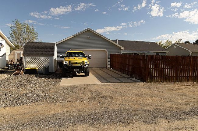 Image of 806 Avenue E