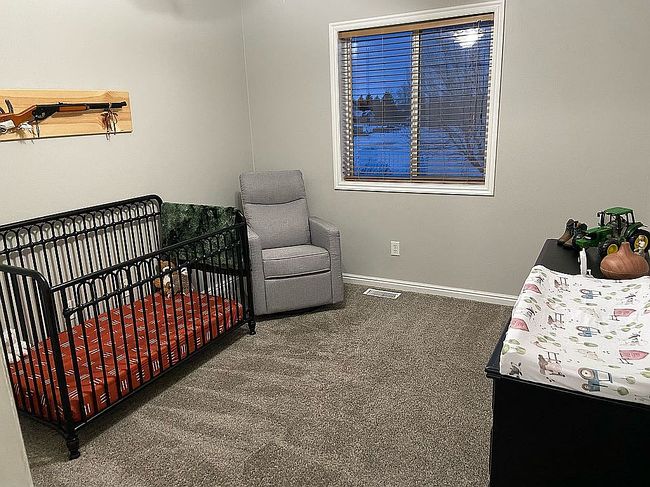 Photo of 649 Countryside Ave, Rexburg, ID