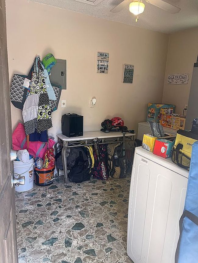Image of 531 Denise St