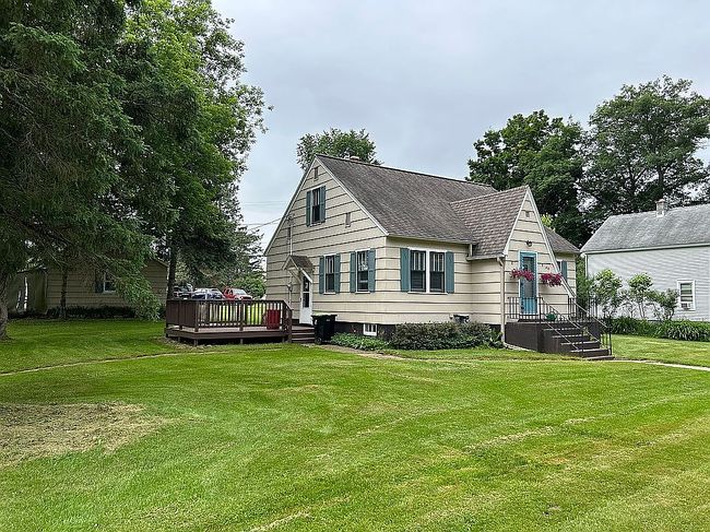Photo of 410 Ruby St, Iron River, MI