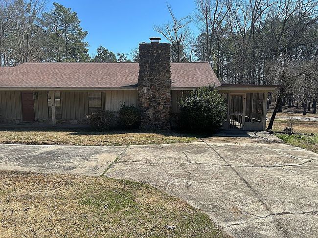 Image of 1105 Woodcrest Dr