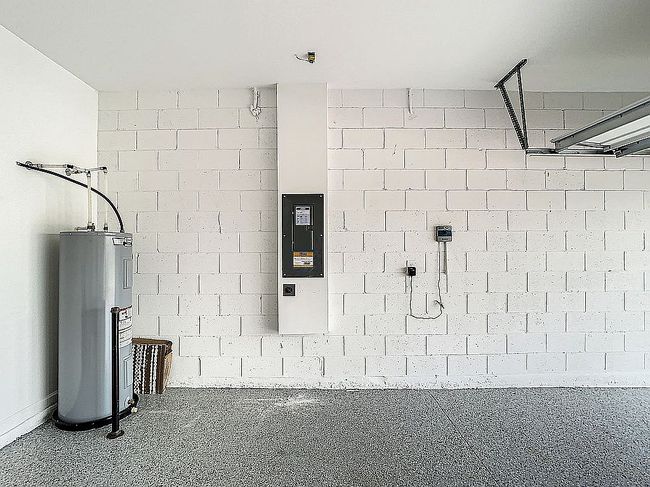 Image of 2239 Blue Salvia St