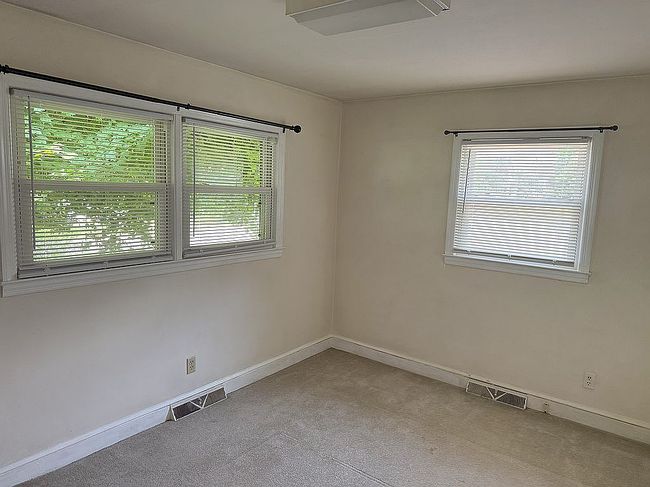 Photo of 3967 Transou Rd, Pfafftown, NC