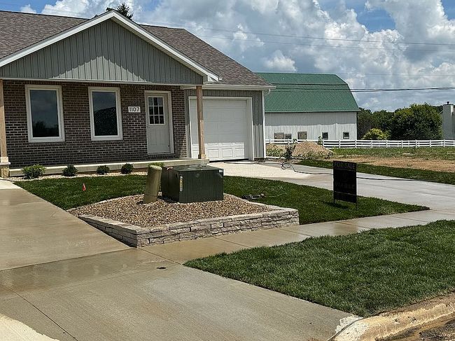 Photo of 1107 Lawson St, Washington, IL