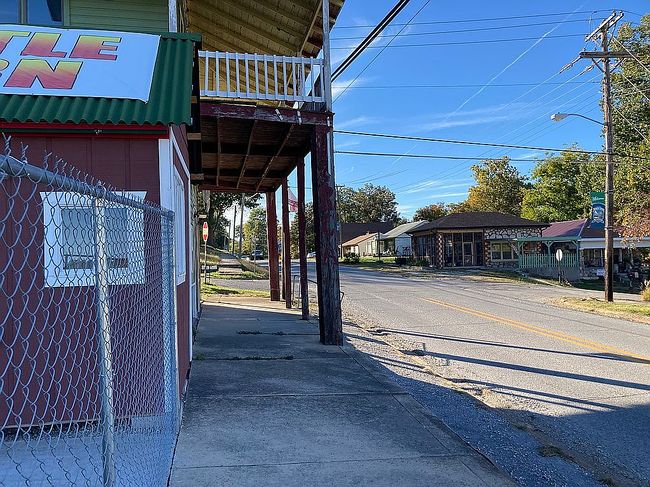 Photo of 480 Main St, Mammoth Spring, AR