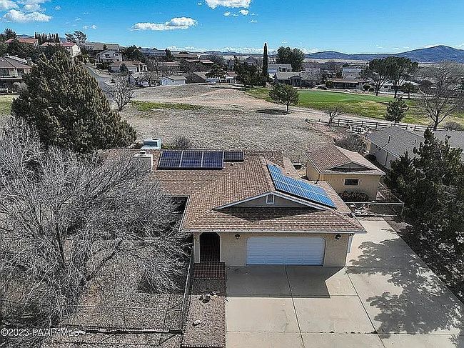 Image of 819 N Winchester Way