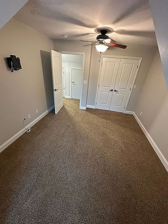 Photo of 240 Bowles Park Dr Suite 102-202, Pikeville, KY