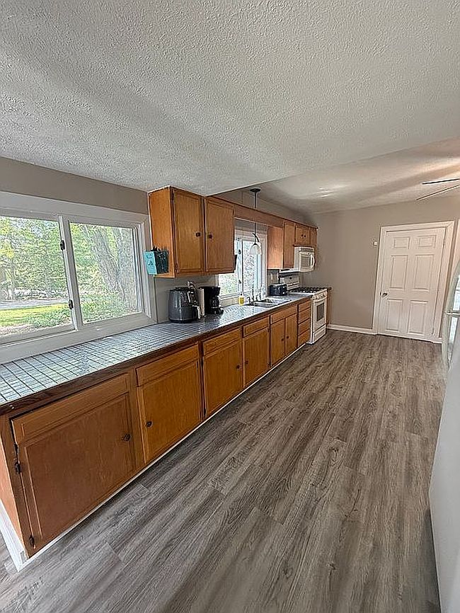 Image of 6780 Northland Dr Ne