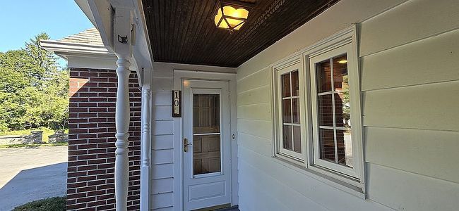 Photo of 10 Richmond Ave, Hoosick Falls, NY