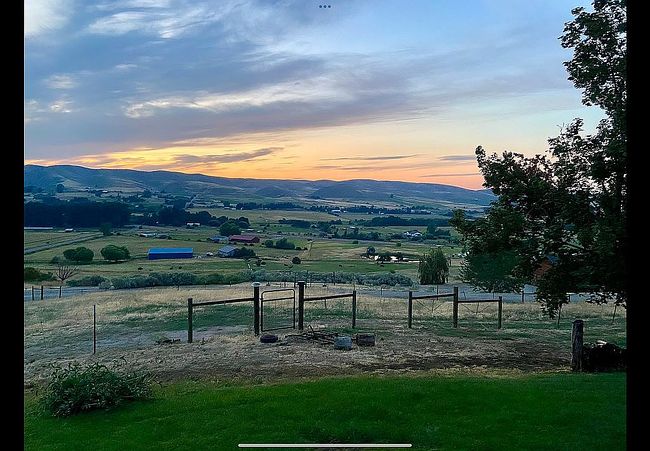 Photo of 1715 Striker Ln, Weiser, ID