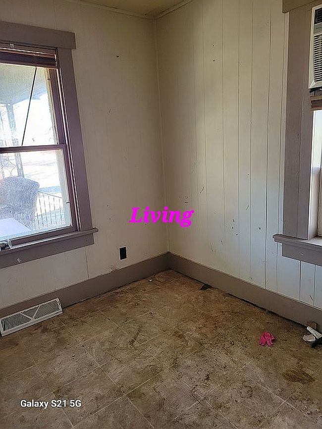Image of 411 May St