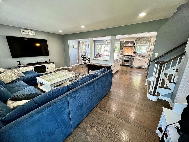Photo of 602 Ridgedale Ave, East Hanover, NJ