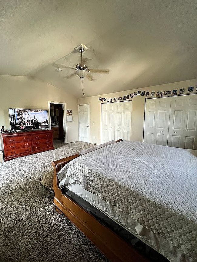 Photo of 114 Cedar St, Central Point, OR