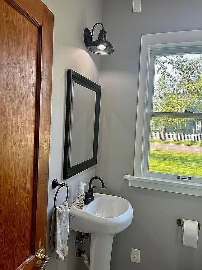 Additional photo 1 of property located at 1032 Nw 3rd Ave