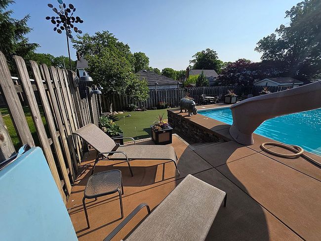 Image of 2086 Renwick Dr