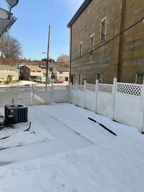 Image of 611 Francis Ct