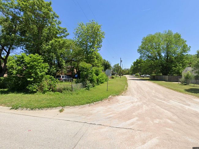 Photo of 3102 N Mascot, Kechi, KS