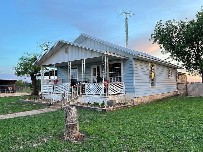 Additional photo 2 of property located at 6901 County Road 136