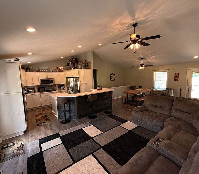 Photo of 4168 Sycamore Rd, Walkerton, IN