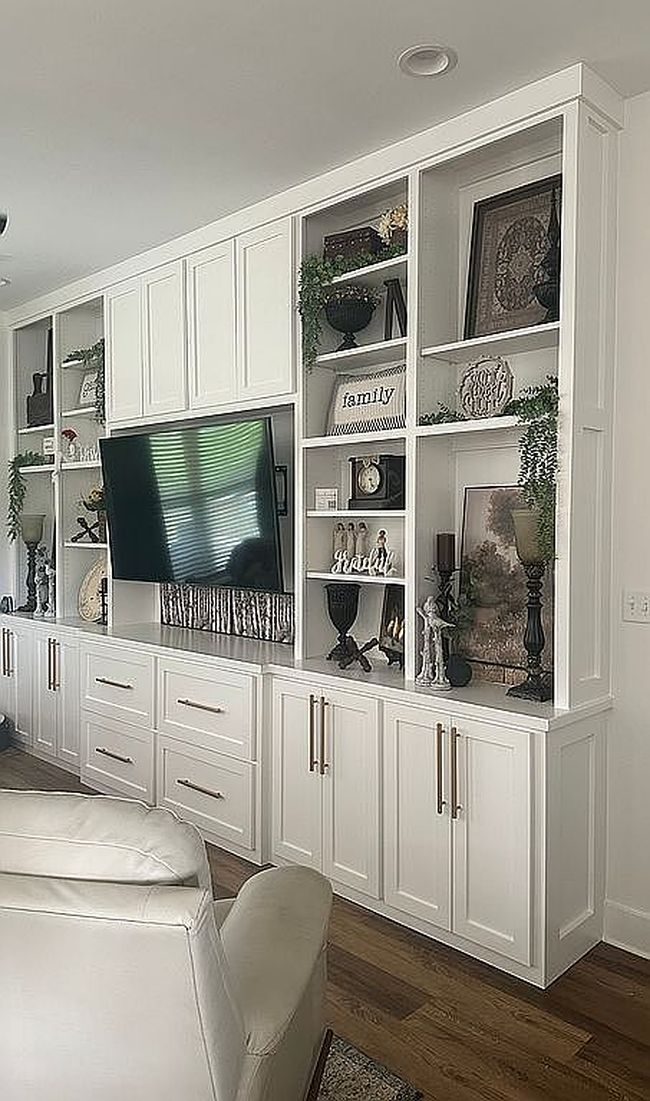 Image of 1 Avrey Ln