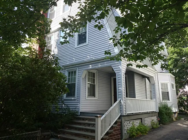 Photo of 23 Auburn St, Brookline, MA