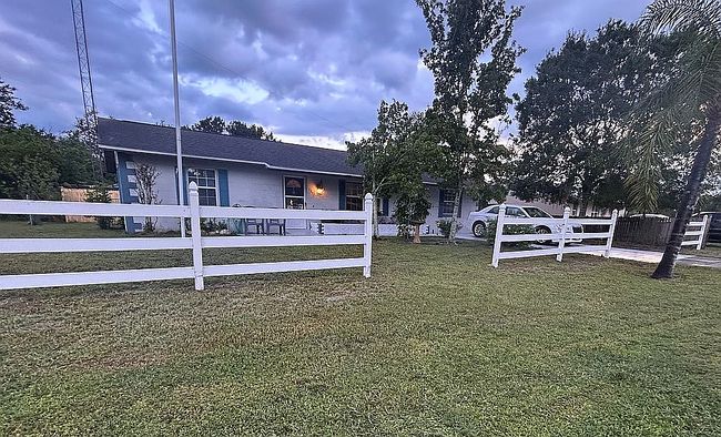Photo of 1321 Sunset Dr, Sebring, FL