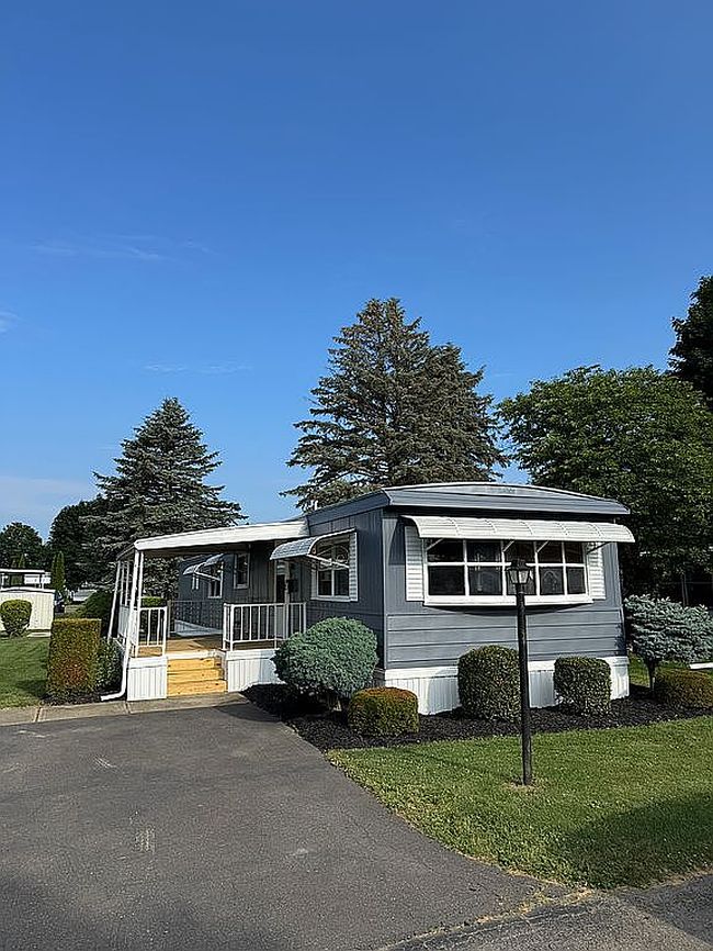 Photo of 28 Evergreen St, Bath, NY