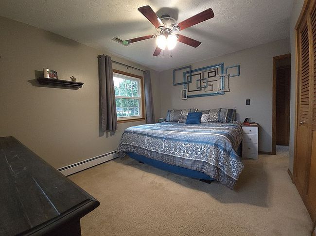 Photo of 206 Meadow Ln, Norfolk, NE