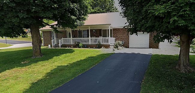 Image of 60 Caldwell St