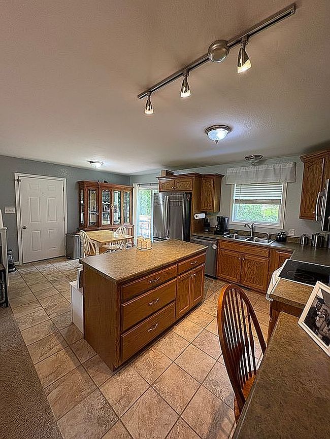 Photo of 17 Meadowcrest Rd, Viburnum, MO
