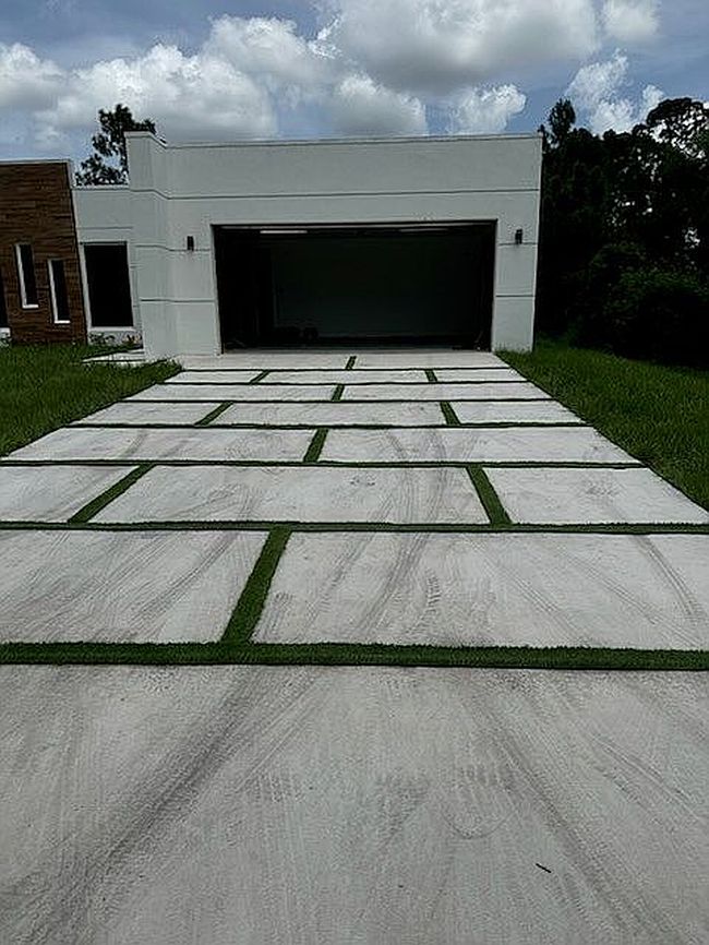 Image of 55 Colin Ave S