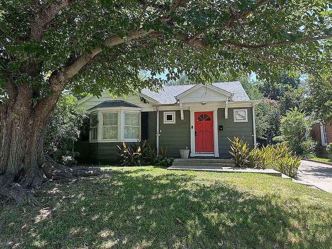 Preview of property located at 2605 Willing Ave