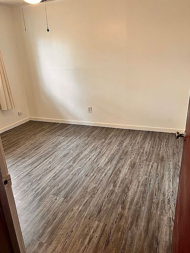 Image of 102 Carrie Ave
