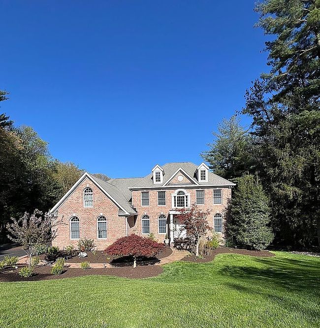 Photo of 2305 River Mist Dr, Finksburg, MD