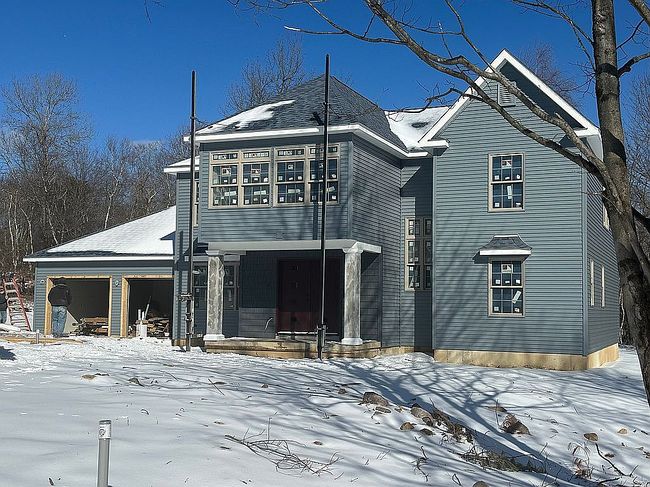 Image of 460 Scenic Dr