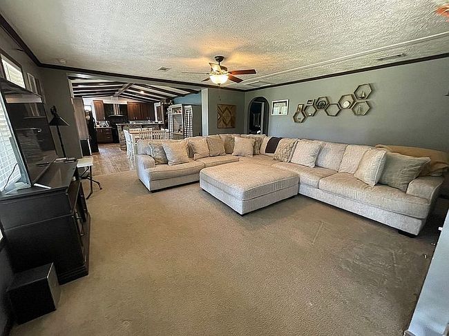 Additional photo 1 of property located at 524 Stump Town Rd