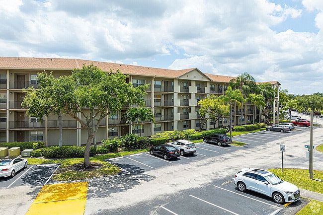 Photo of 1000 Sw 125th Ave Apt N412, Pembroke Pines, FL