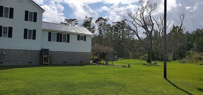 Image of 1063 Highway 70